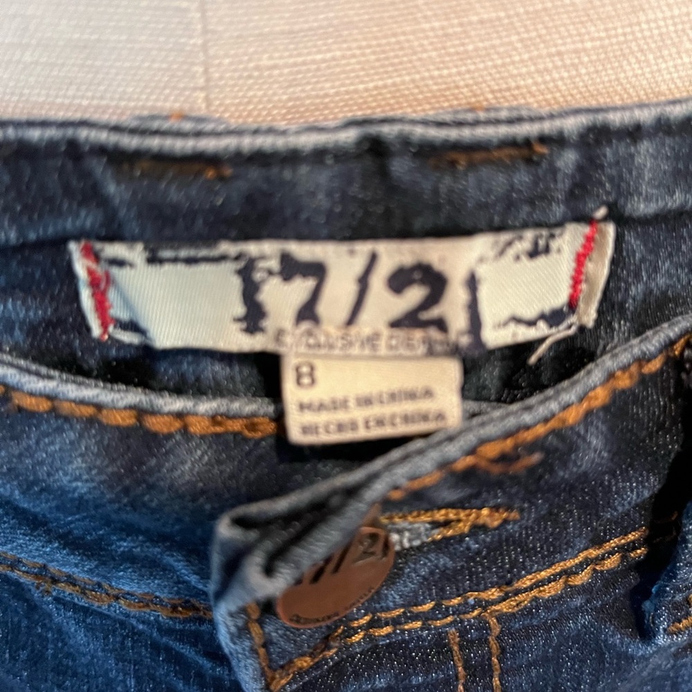 17 /21  Classic Denim